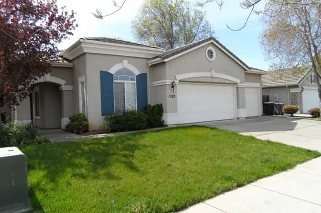 1780 Silverado Ave photo 1