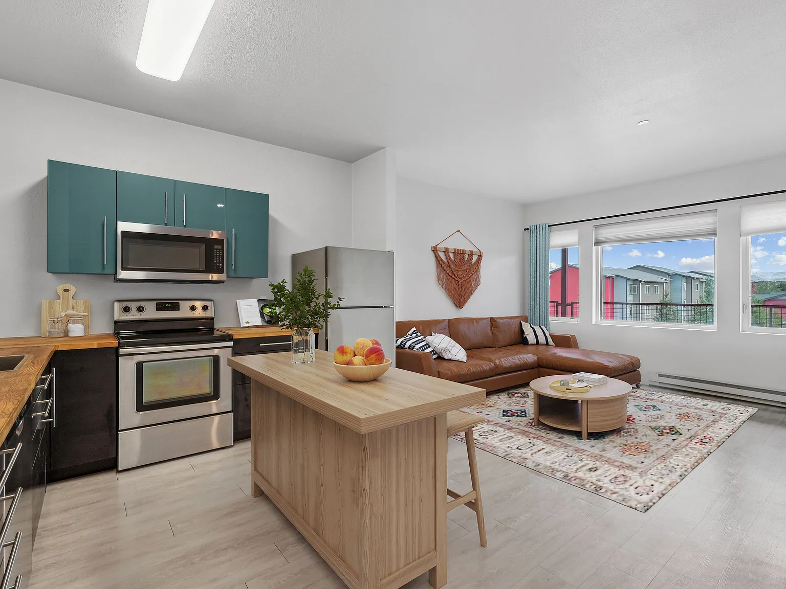 Red Table Apartments — Photo 2