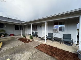 4564 State St, Salem, OR