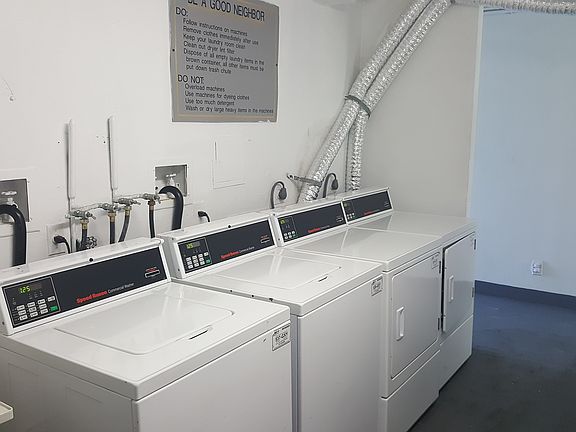 5th image of 3475 N Country Club Dr #370