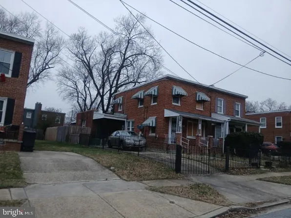 1146 Booker Dr, Capitol Heights, MD 20743