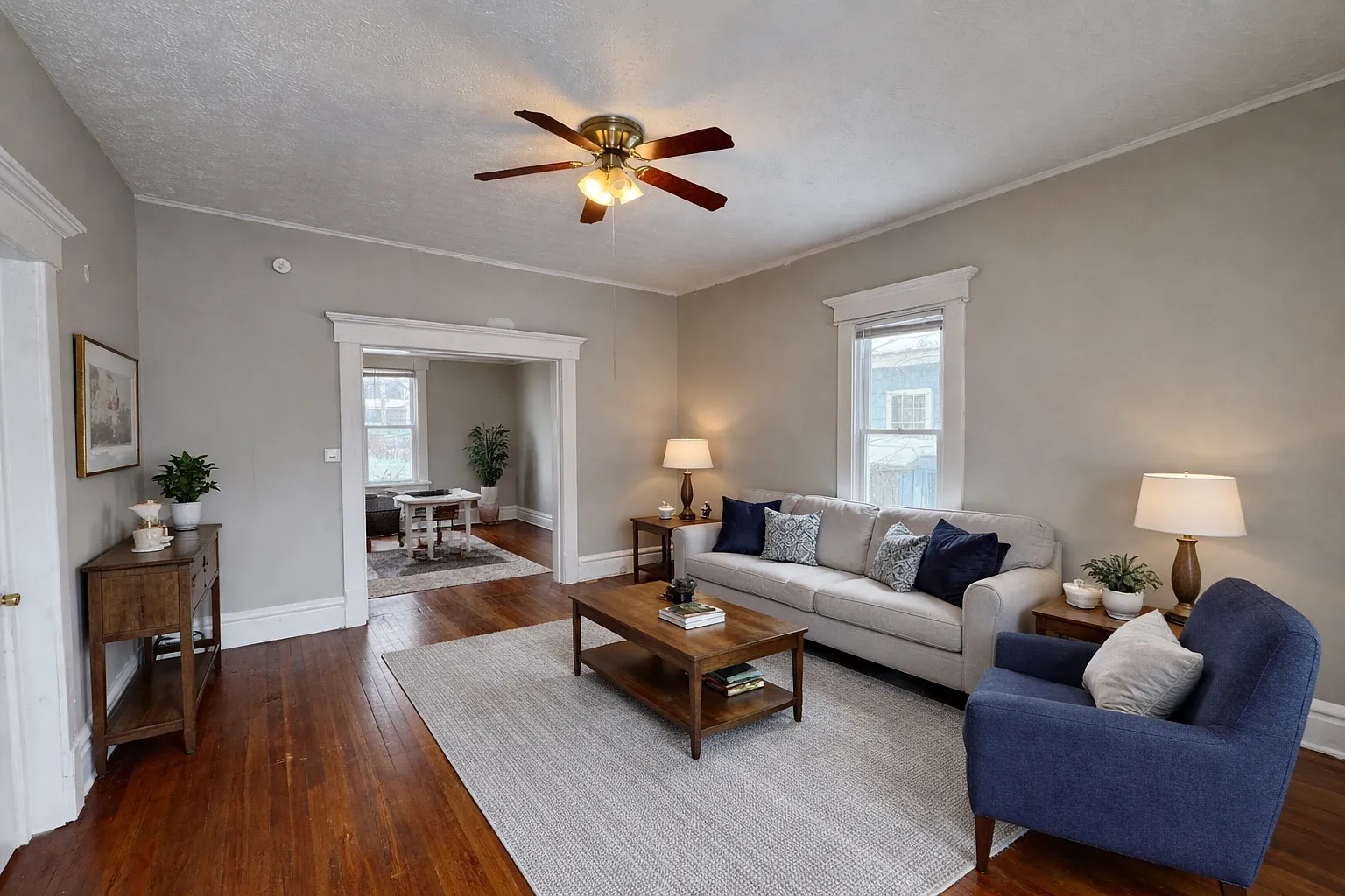 8 bed, 2600 sqft, $4,295 — Photo 1