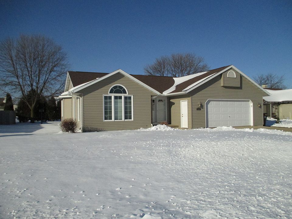 1st image of 2116 Clovernook Ln