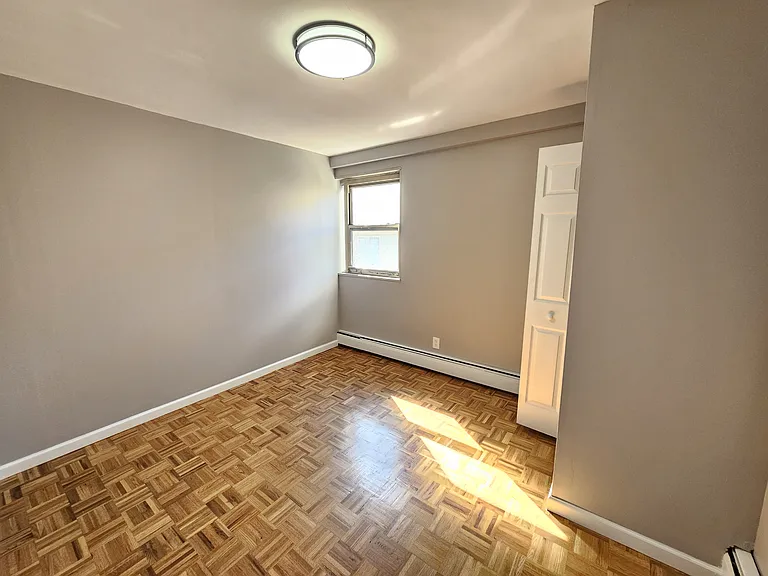 330 Elmora Ave #4 — Photo 12