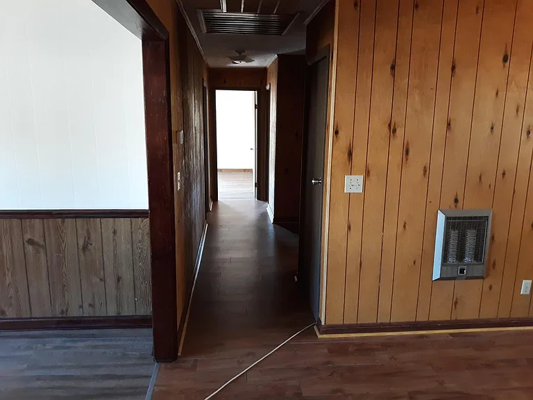 25019 Ridge Rd — Photo 3