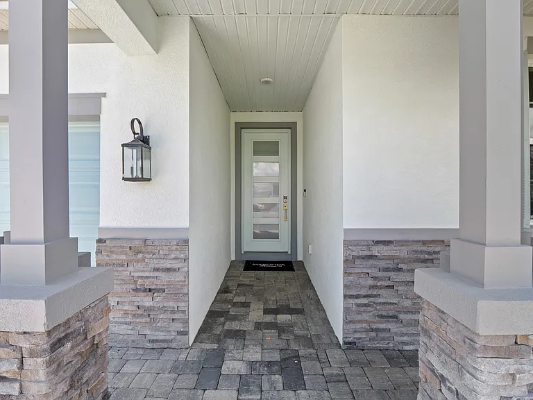 27 Gulfstream Way — Photo 4