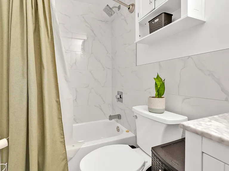 30-26 14th St #2C — Photo 9