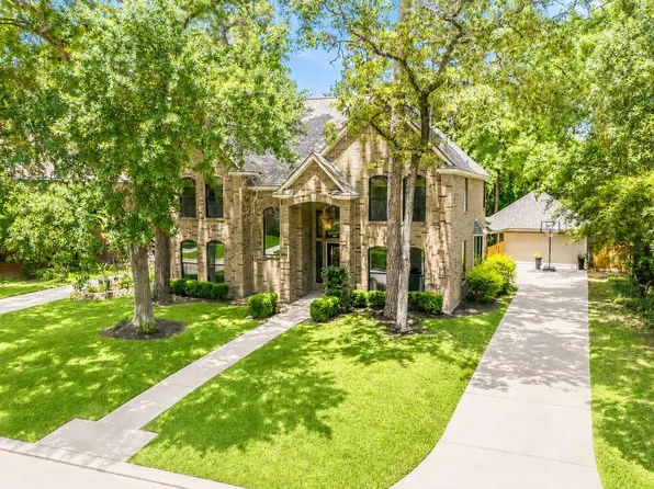 10 Brookline Ct, Spring, TX 77381