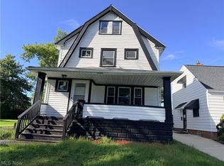 19907 Mountville Dr, Maple Heights, OH 44137