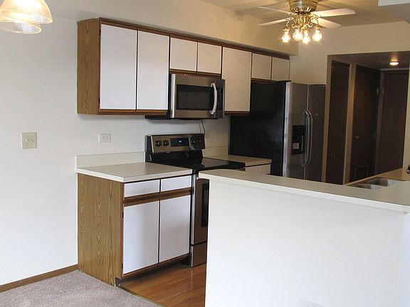 4th image of 1157 N Knollwood Dr #39C