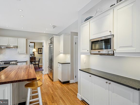 4th image of 6262 Welton Dr