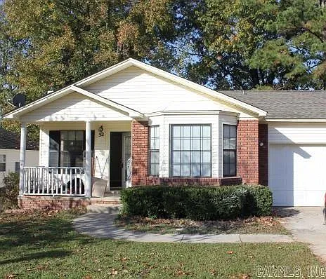 3 bed, 2.0 bath, 1200 sqft, $1,395 — Photo 2