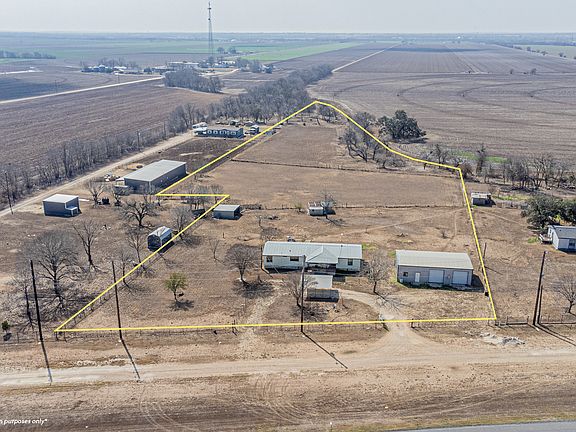 4th image of 3124 HWY 90 E