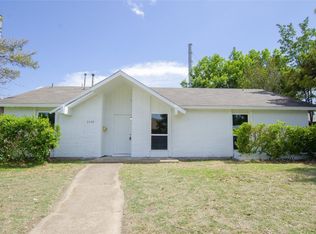 3130 High Plateau Dr, Garland, TX 75044