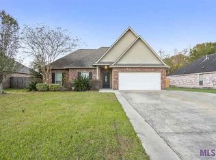 26189 Bobby Gill Rd, Denham Springs, LA 70726