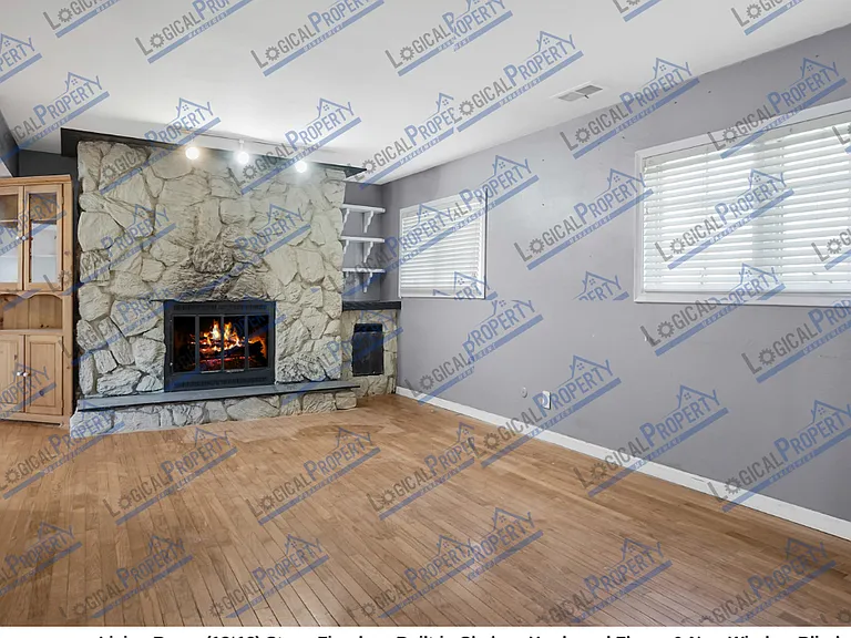 429 Royal Ave — Photo 3