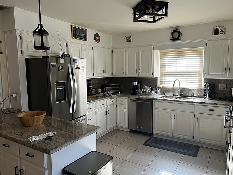 342 Suttons Ln — Photo 3