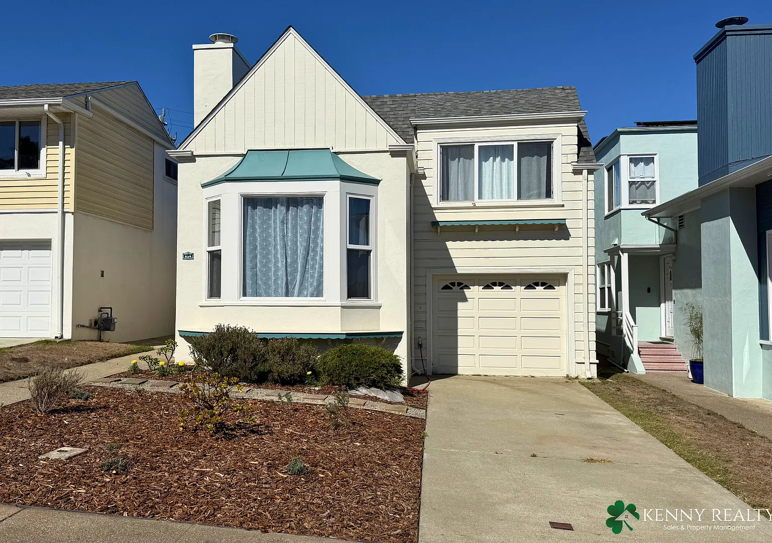 Updated 2BR/1BA Home in Westlake Daly City with 2-Car Garage — Photo 1