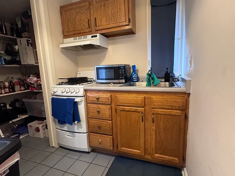 287 Park Ave #2 — Photo 6