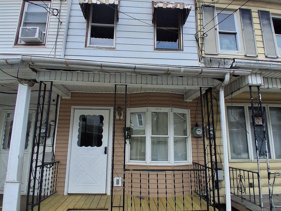 1st image of 28 N Rock St