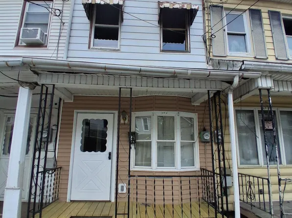 28 N Rock St, Shamokin, PA 17872