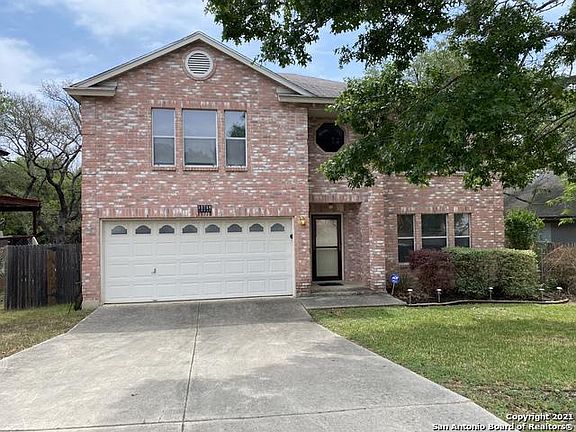 4th image of 15718 Walnut Creek Dr
