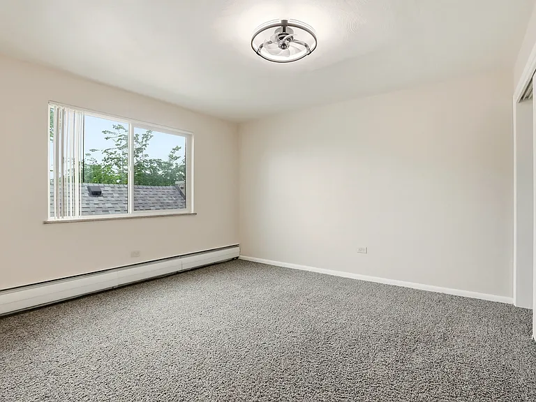 234 N Lincoln St #9 — Photo 5