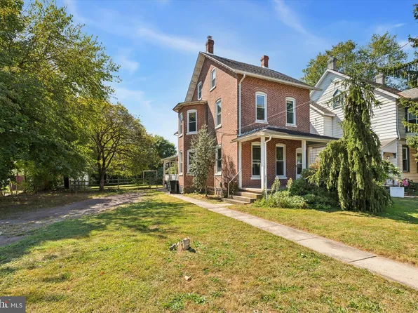 1245 Main St, Linfield, PA 19468