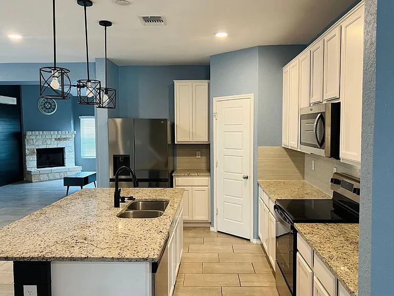 7730 Coffee Ml #3 — Photo 13