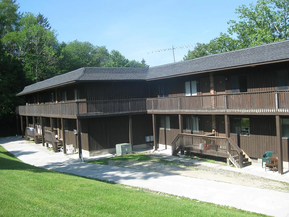 1213 Route 52 #4E