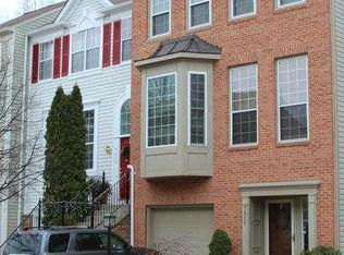 7517 Lamoyne Ct, Alexandria, VA 22315