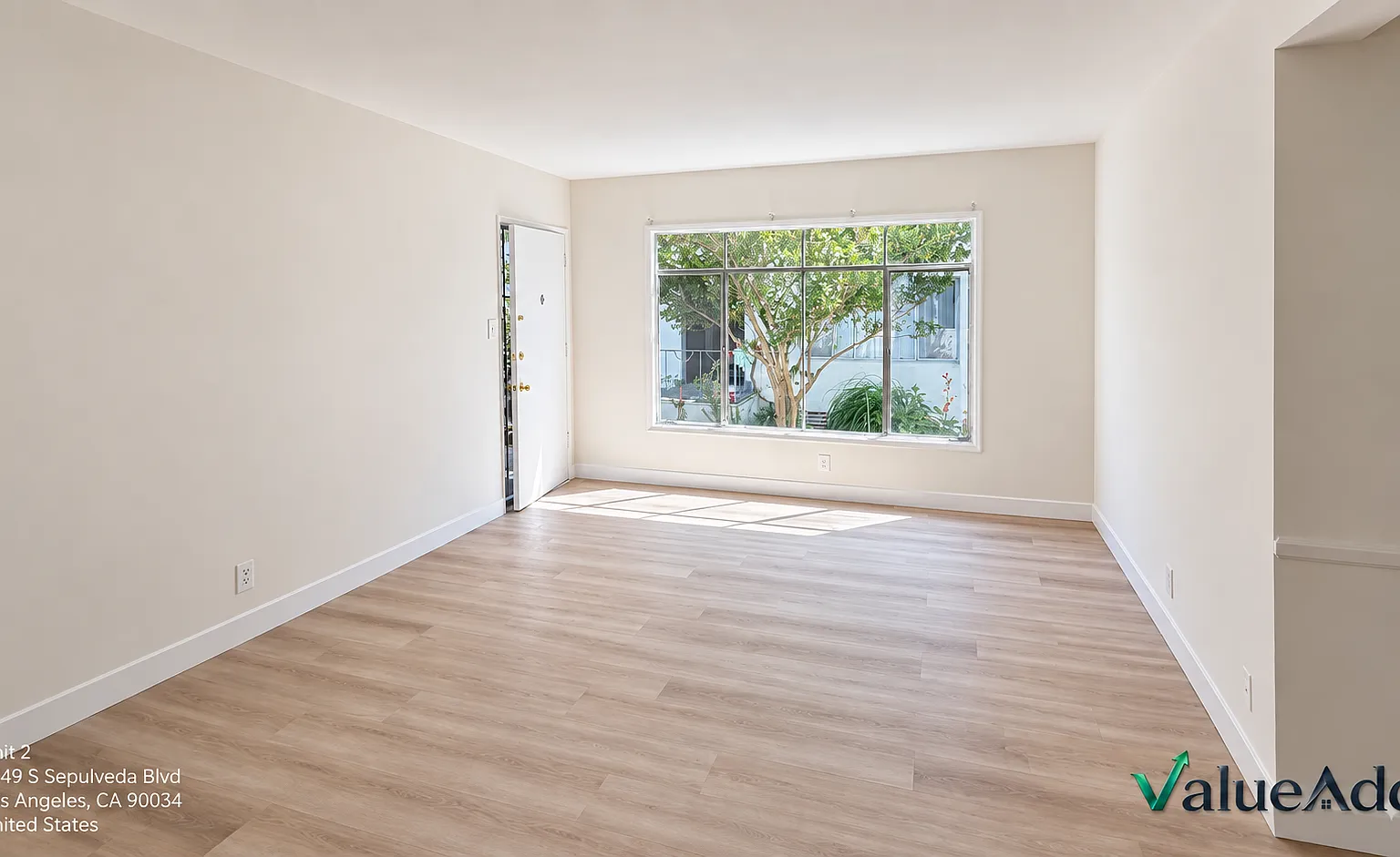 3549 S Sepulveda Blvd — Photo 1