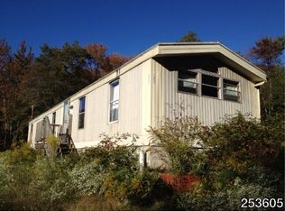 349 Park St #L-50-51, Carbondale, PA 18407