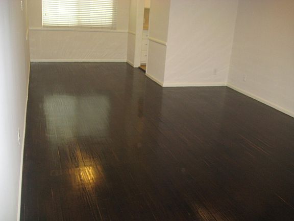 4th image of 905 N Sweetzer Ave APT 5