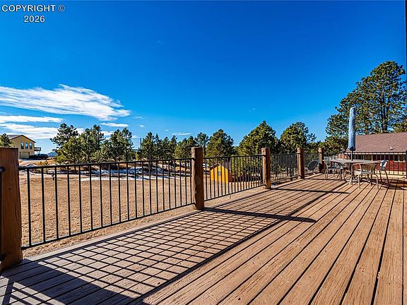3rd image of 73 Big Horn Ln