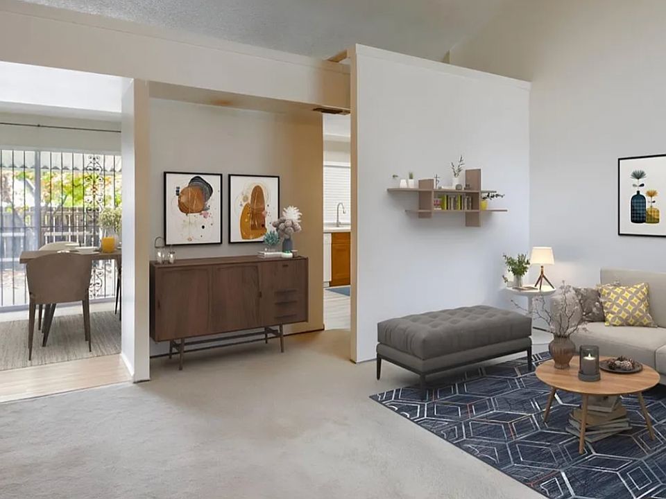 1st image of 8016 Chateau Dr