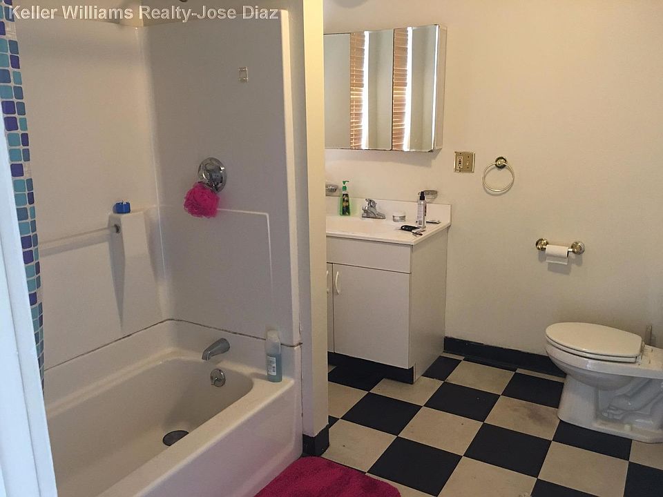 2nd image of 378 Benefit St #8
