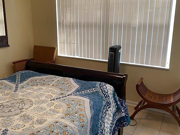 2nd image of 3800 Saxon Dr APT 15B