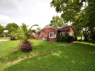 12714 Mykawa Rd, Brookside Village, TX 77581