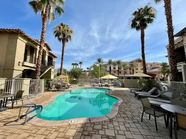 50650 Santa Rosa Plz, La Quinta, CA