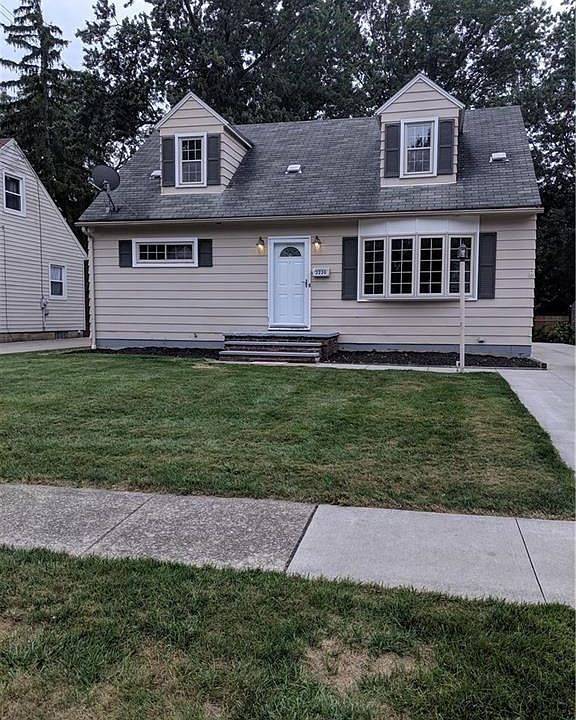 1st image of 2220 Liberty St