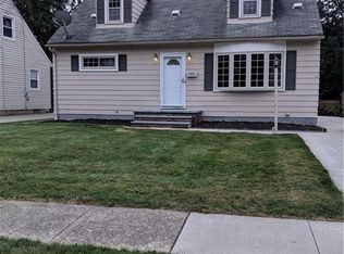 2220 Liberty St, Cuyahoga Falls, OH