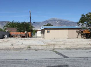 925 J St, Hawthorne, NV 89415
