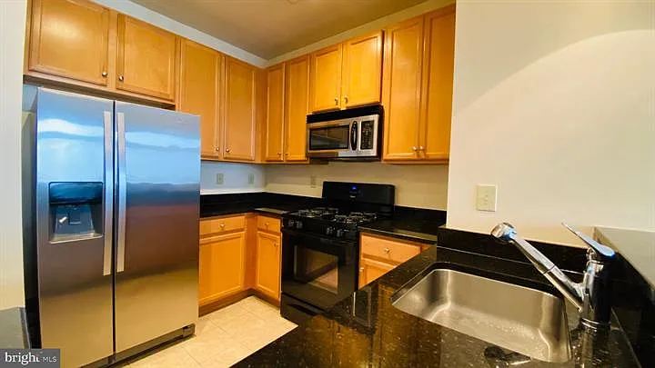 1 bed, 730 sqft, $2,000 — Photo 4