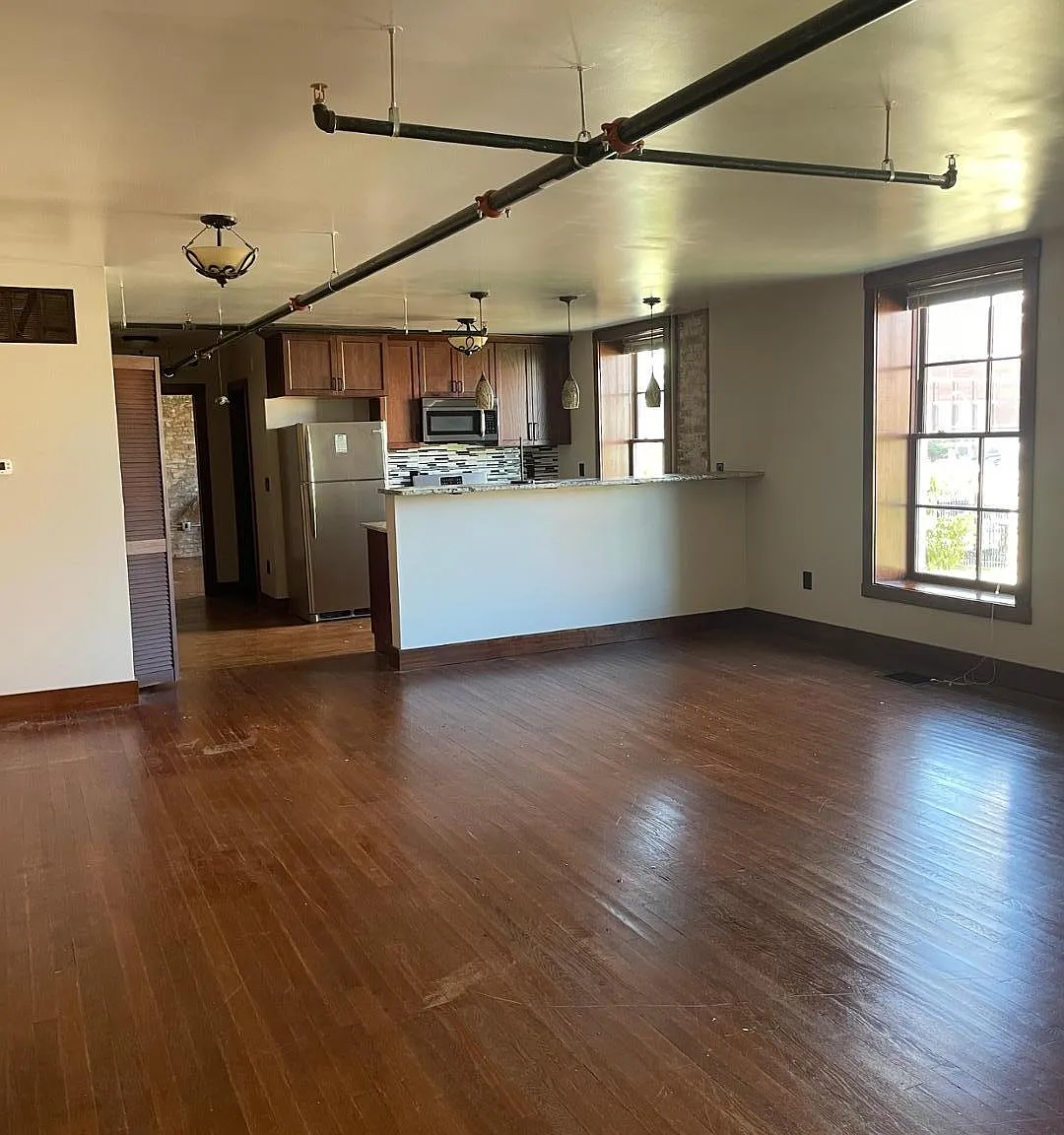 2 bed, 2.0 bath, 1113 sqft, $1,400 — Photo 1
