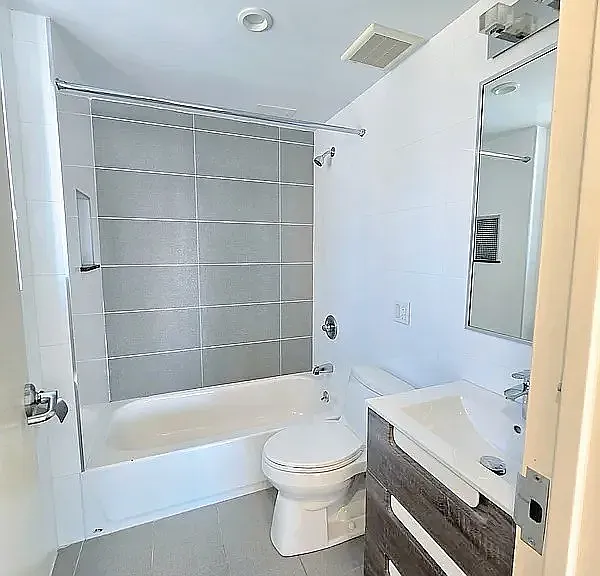 137-35 Elder Ave #402 — Photo 6
