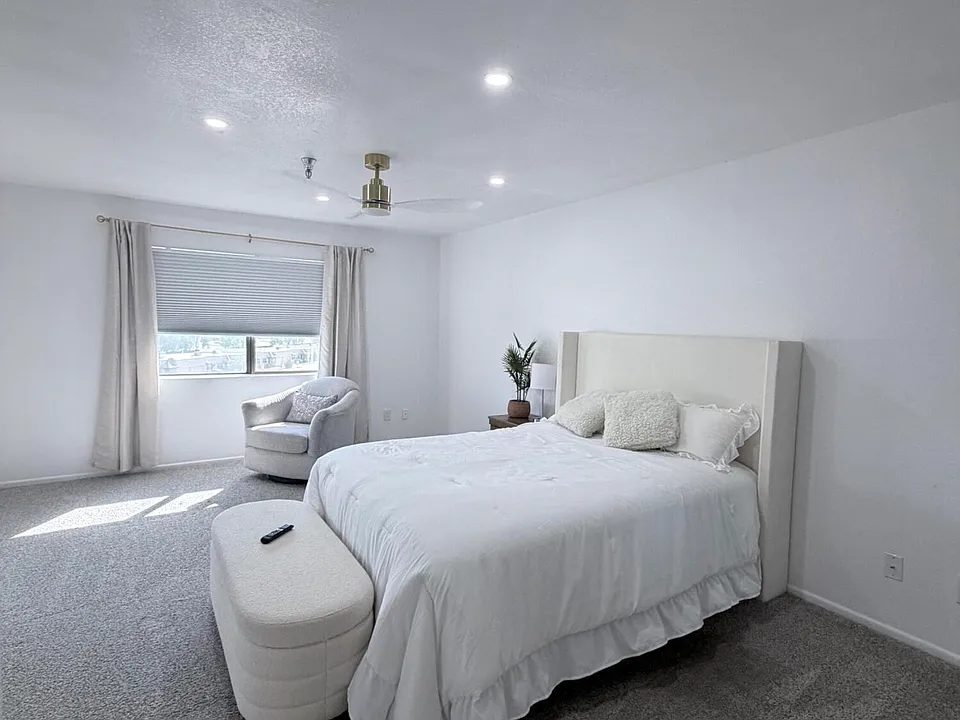 425 S Parkcrest #334