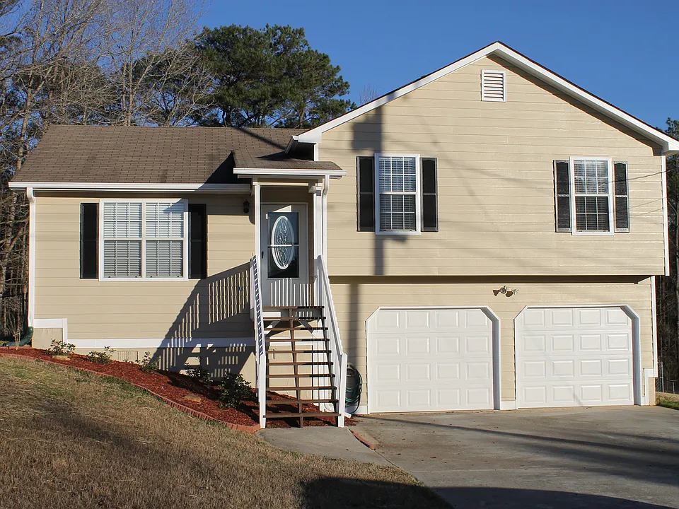 207 Cobblestone Ct