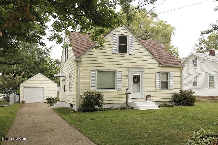 1st image of 415 Pleasantview Dr