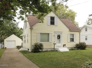 415 Pleasantview Dr, Battle Creek, MI 49017